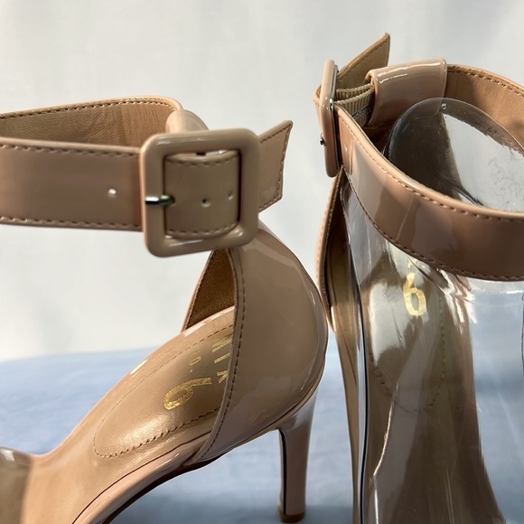 Mix No. 6 Lole nude heels with ankle straps size 8.5 - Picture 8 of 8